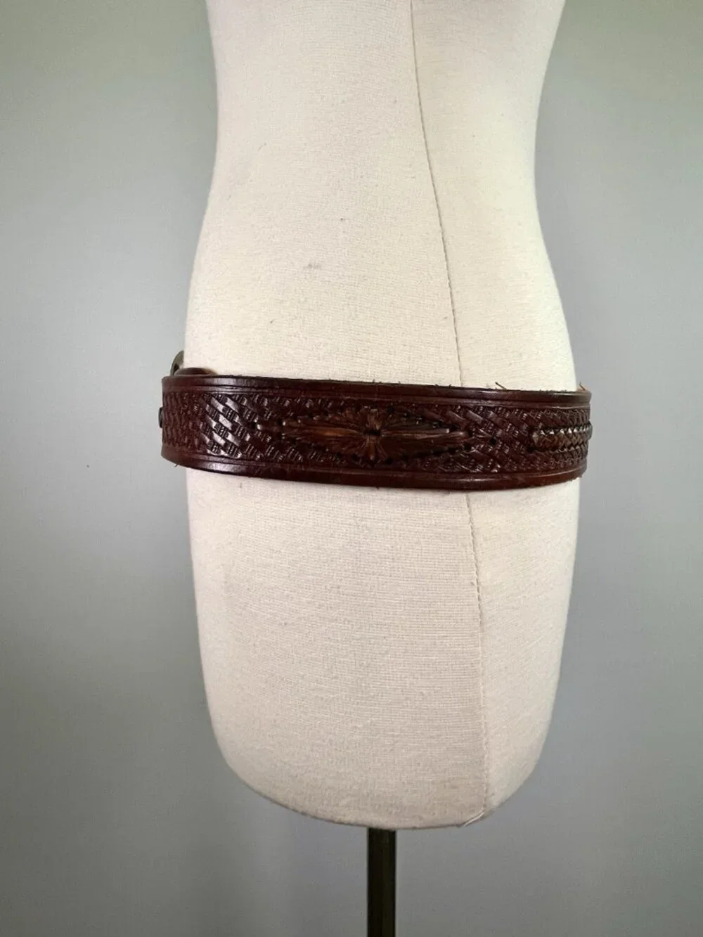 VTG Mexican Alpaca Silver Kokopelli Abalone Tooled Leather Belt Western 34”
